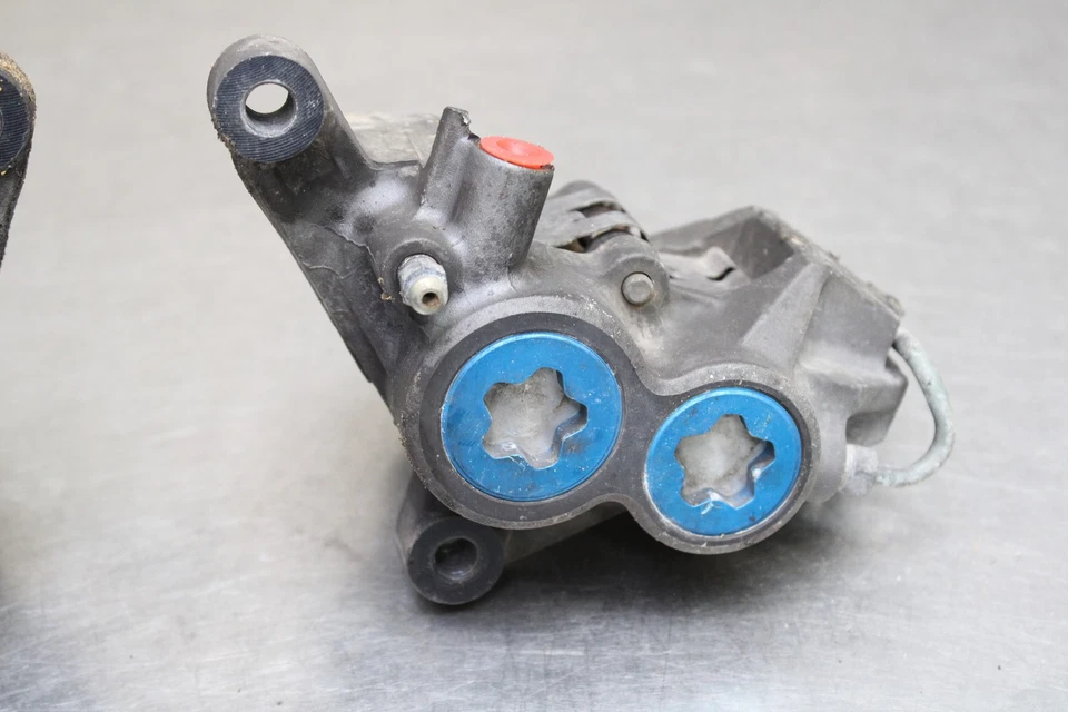 97-07 YAMAHA YZF600R RIGHT LEFT FRONT BRAKE CALIPER SET PAIR CALIPERS Foto 3 de 4