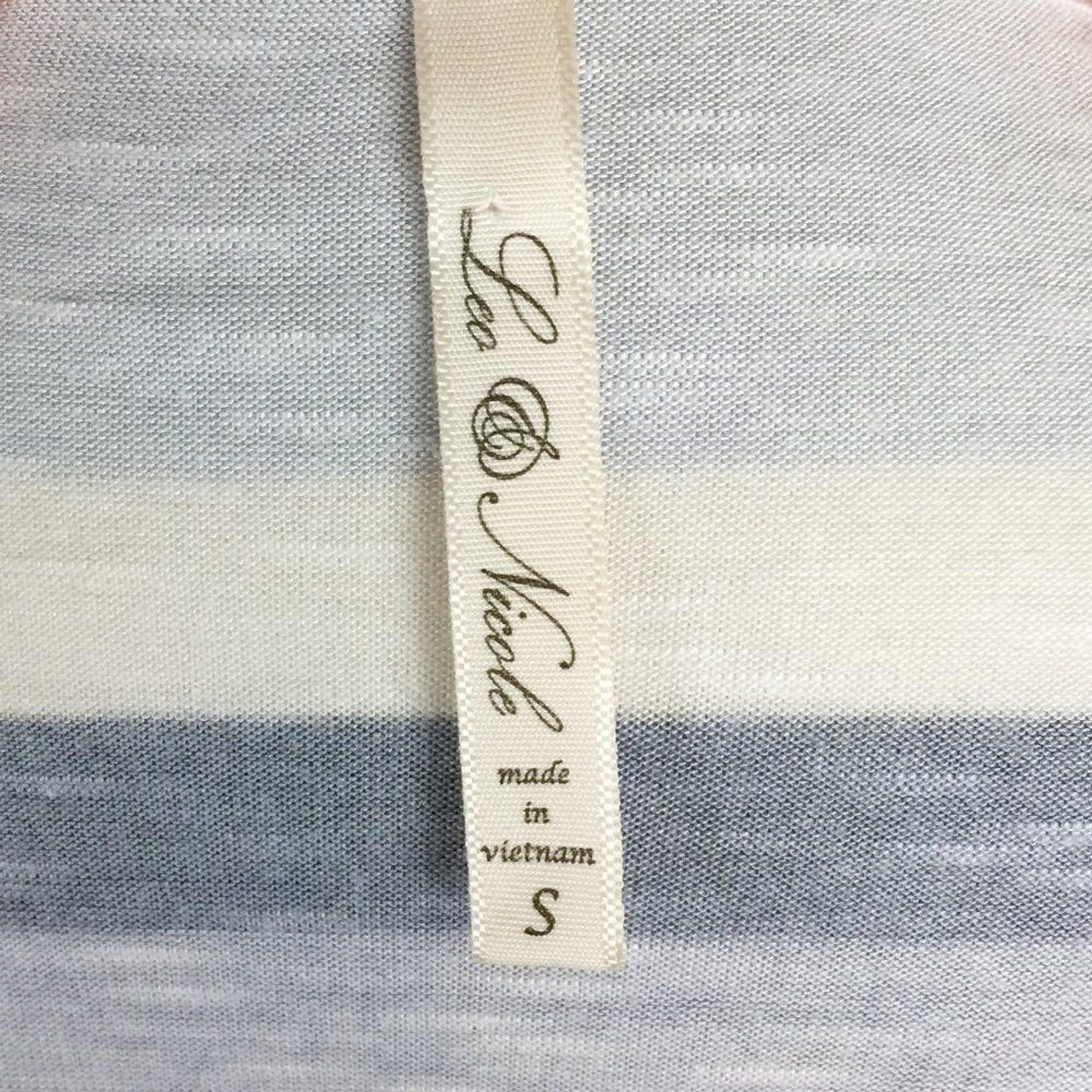 Leo & Nicole Prague Striped V-Neck Henley Top Women Size S