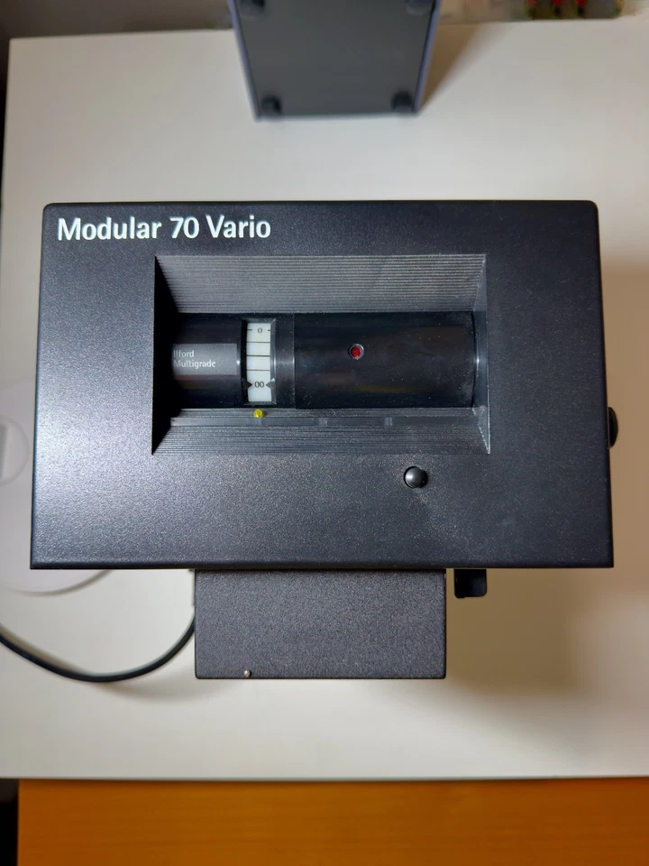 Ampliador de cuarto oscuro Durst Modular 70 Vario Foto 3 de 4