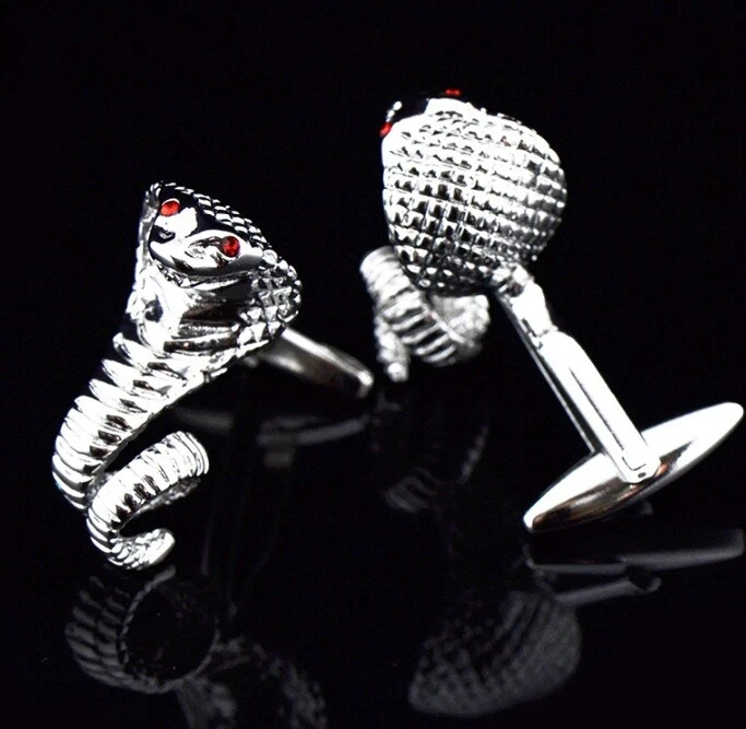 Amazing Cobra Snake Design With Red Ruby Eyes In 925 Silver Fashion Men Cufflink - Image 4 of 4
