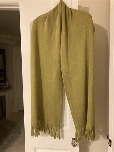 LAYERS by LIZDEN Marvelush Soft Fringed Scarf A203327 - Picture 4 of 5