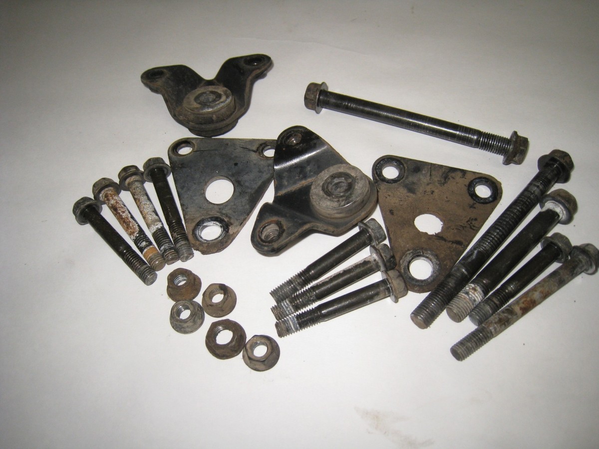 1985 KAWASAKI BAYOU 185 KLF185 MOTOR MOUNT HARDWARE | eBay