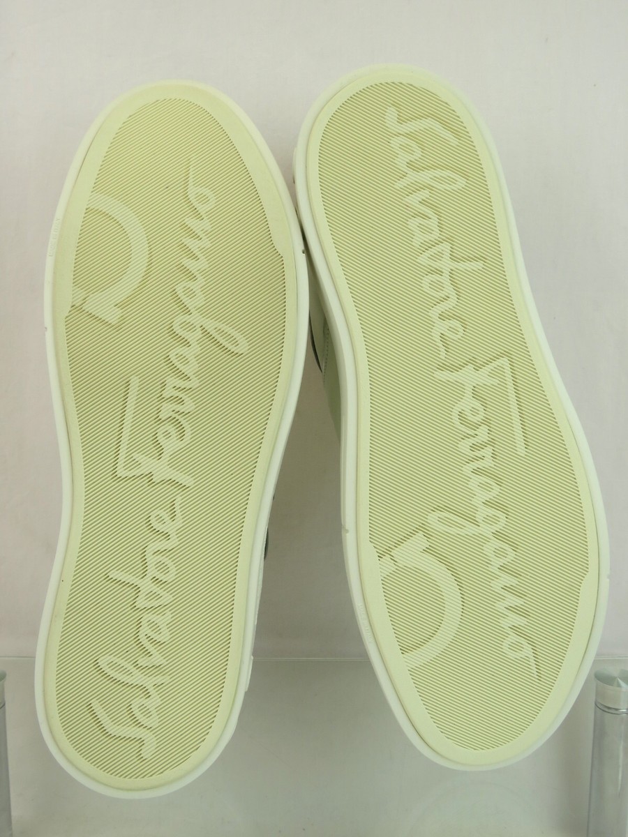 FERRAGAMO★素敵!NORISホワイトレザーSFロゴスニーカー $795 FERRAGAMO NORIS WHITE LEATHER BEIGE SUEDE SF LOGO
