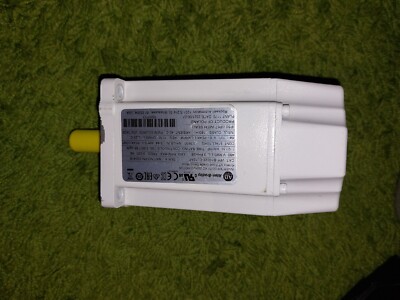 Rockwell Allen Bradley Servo Motor  VPL-B1002E-CJ12AF, new