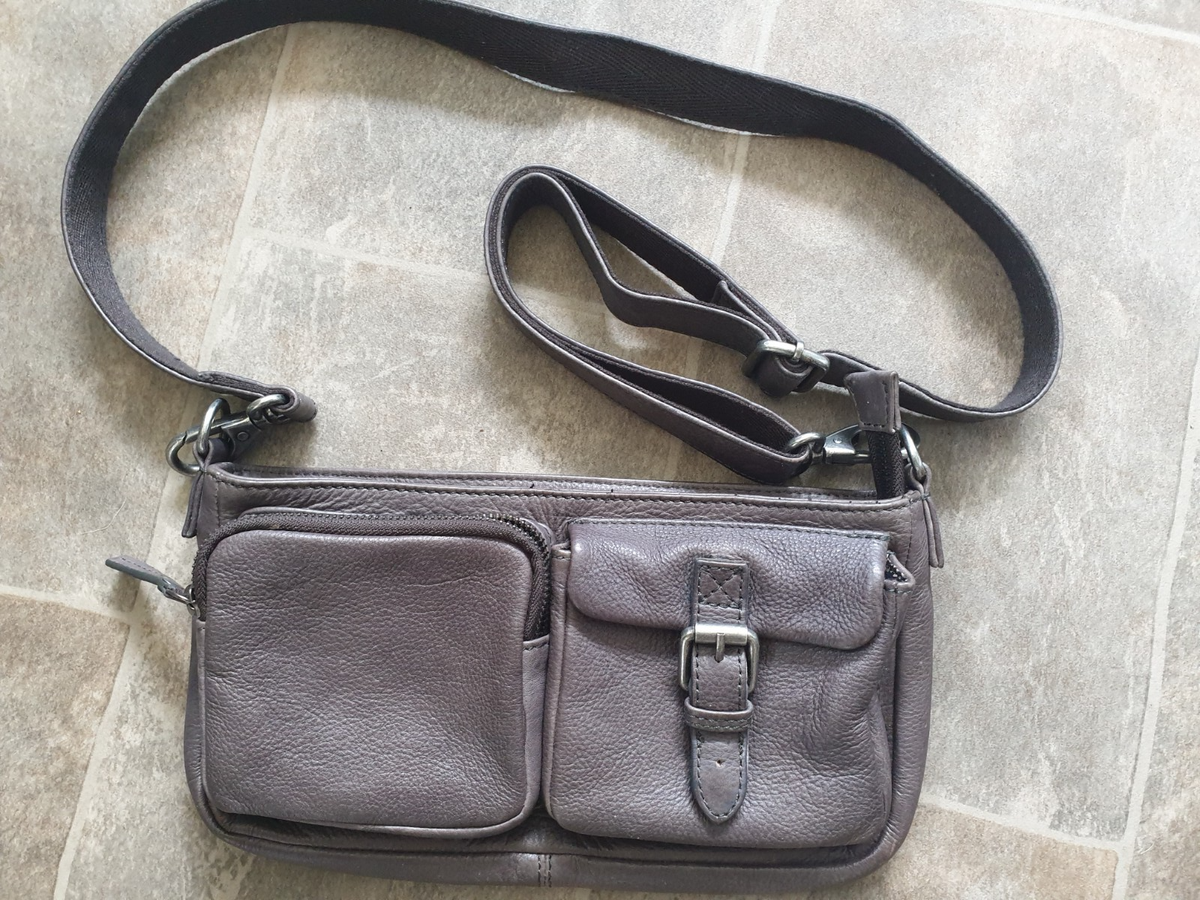 FAT FACE -THE LARA UTILITY NICE BROWN/GREY LEATHER CROSSBODY