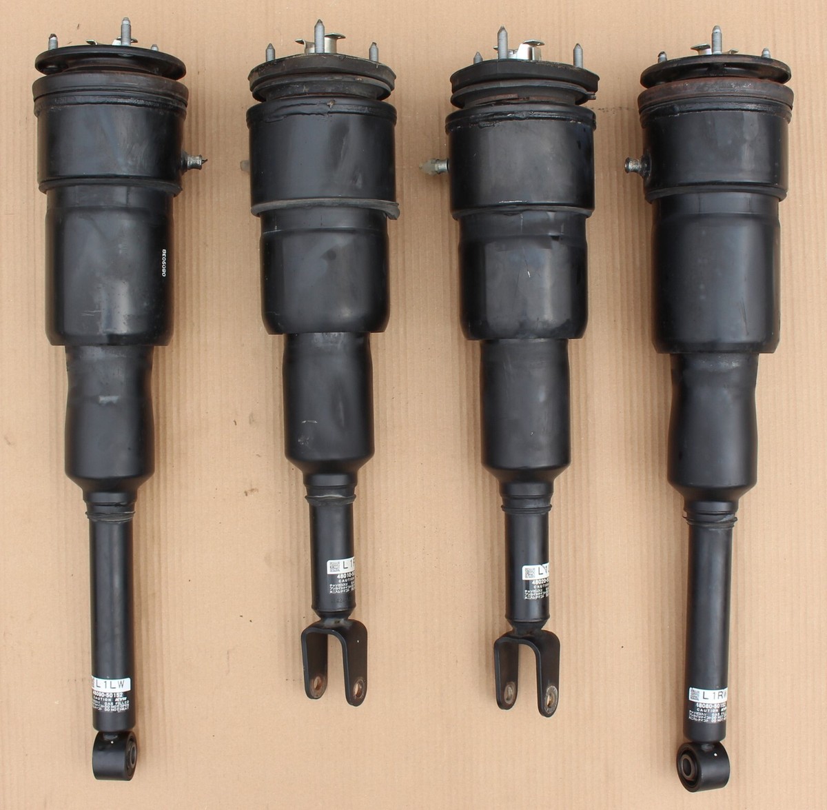 LS460 USF40 Universal Air エアサス 4本セット LS460 USF40 Universal Air エアサス 4本セット LS460 USF40