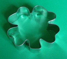 New Tin St Patrick's Day 4-Leaf Clover Large Cookie Cutter