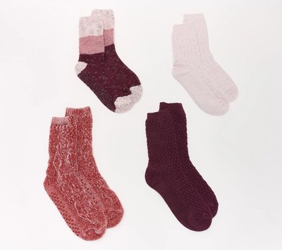 Cuddl Duds Set of Four Socks One Size At Home On the Go Socks Pink Maroon Grip