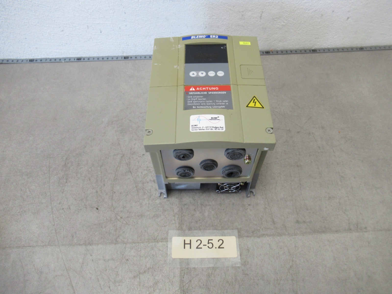 Output Sign Blue Blemo ER2 Inverter 1.5kW Input 1xPh 200-240VAC Output 3xPh 200/240V 0.5 ...