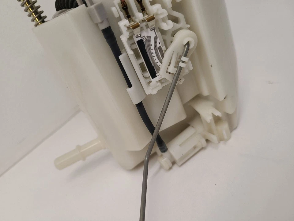 2007-2010 MAZDA CX-9 Fuel Pump Assembly FWD CY011335XA 07-10 Foto 4 de 4