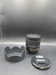 Nikon AF-S DX Nikkor 18-70mm f/3.5-4.5 G ED lens