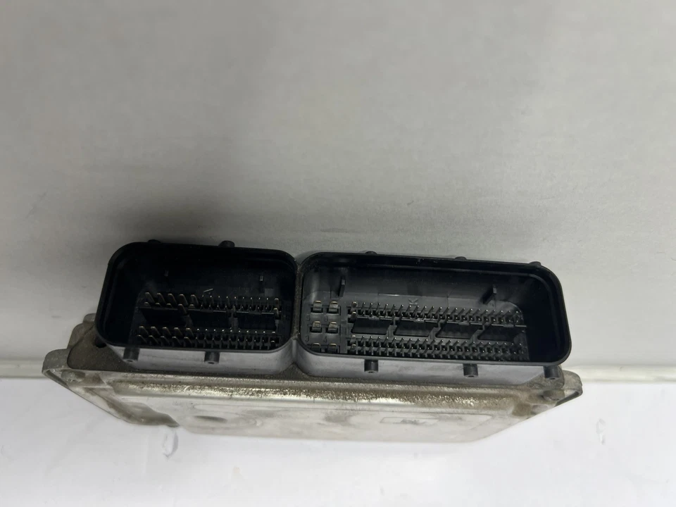 2011 2012 Volkswagen Jetta 2.0L Engine Computer 06G 906 055 C ECU Control Module - Image 2 of 4