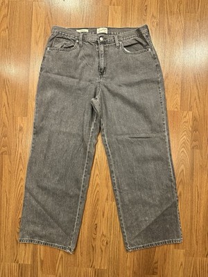 Universal Thread Relaxed, Wide Leg Jeans, Size 16 33r Target Denim Women s  Grey