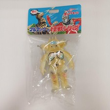 BULLMARK King Joe phosphorescent gold Kaiju series