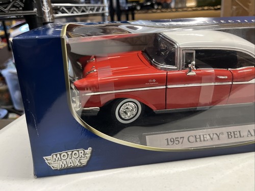 MOTOR MAX 1:18 SCALE 1957 CHEVY BEL AIR HT DIECAST! RED/WHITE! NEW IN BOX!! - Picture 3 of 9