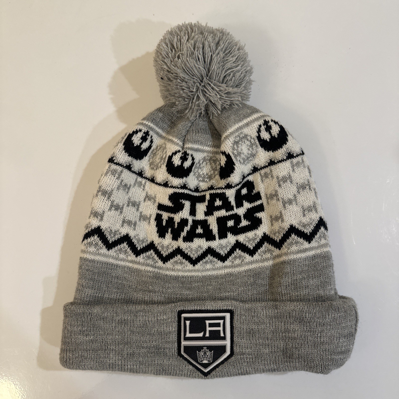 LA Kings STAR WARS Beanie SGA Mammoth Mountain NHL Los Angeles Black Gray White