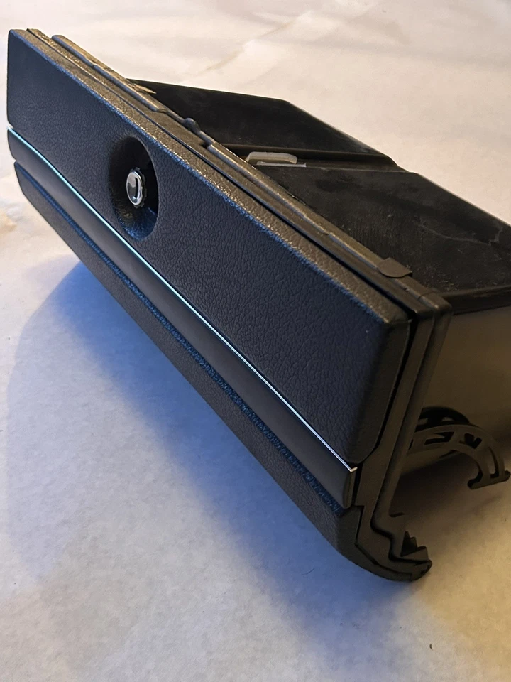 Puerta y compartimento para guantera Volvo 240 244 245 azul marino con espejo OEM Foto 3 de 4