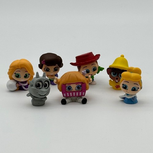 DISNEY Doorables lotto di 7 Cenerentola Toy Story ecc - Foto 7 di 7