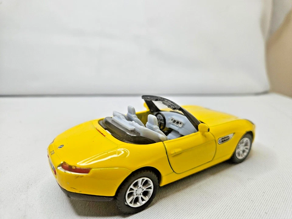 BMW Z8 Convertible Diecast Model - Kinsmart 1:18 Scale - Bright Yellow Sports Ca - Image 3 of 4