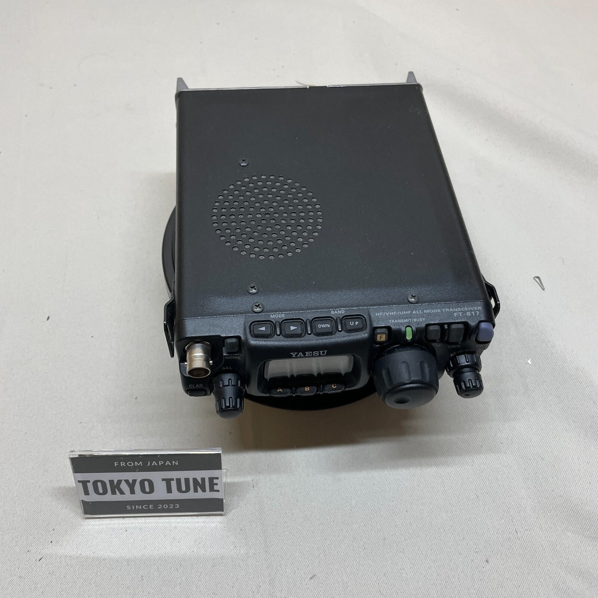 Yaesu FT-817ND HF/50/144/430MHz 5W Ham Radio Transceivers with