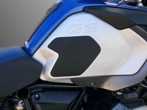 RubbaTech BMW R1200GSA / R1250GSA knee pads embossed 'Compass' - Bonus Pack - Picture 3 of 5