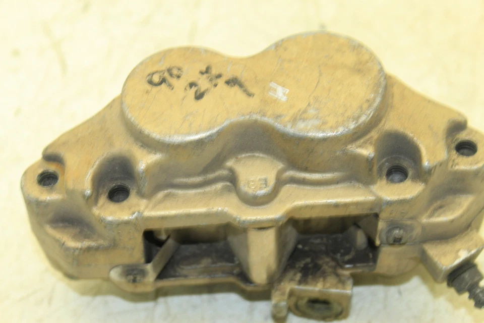 89 90 KAWASAKI NINJA ZX7 OEM PINZA DE FRENO DELANTERA DERECHA A-27D Foto 3 de 4