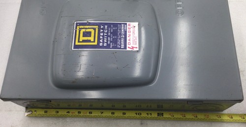 Interruttore di sicurezza fusibile Square D D223N/D-223N 100 Amp 2 poli 120/240V - Foto 8 di 12