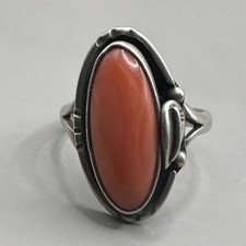 Long Oval Coral Set Sterling Silver Ring Size 9 4.5g