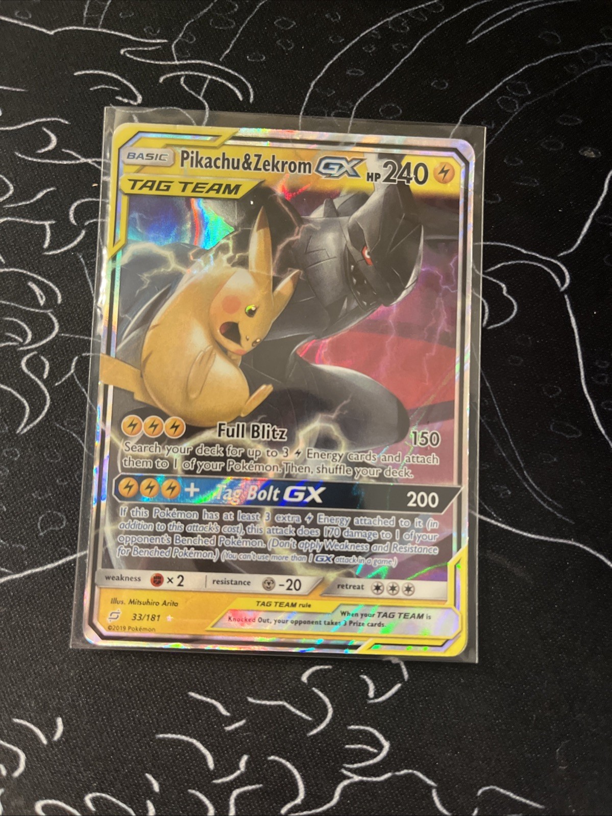 Mint- Pokémon TCG Pikachu & Zekrom GX Team Up Holo Card 33/181 NM Condition