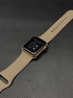 Apple watch 5 40mm rose gold Gps モデル Apple Watch Series 5 40mm (GPS) Rose Gold - A2092 W/ Band LOCKED