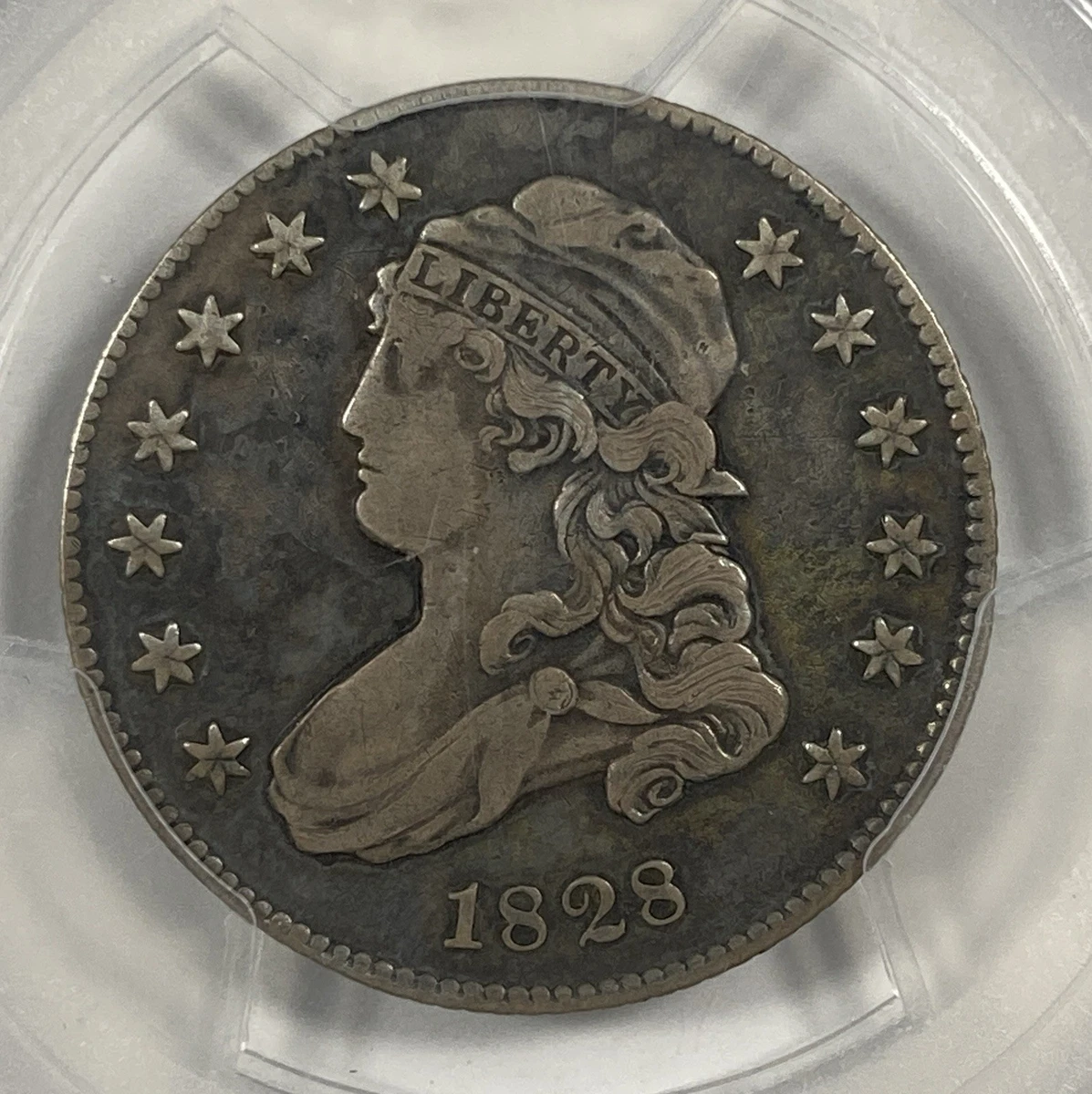 (PCGS鑑定品) アメリカ合衆国　キャップドバスト(文字縁タイプ) 1828 1828 50C Square 2, Small 8s, Sm. Letters (Regular Strike) Capped