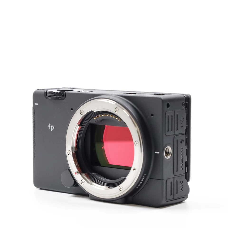 SIGMA fp 24.6MP Full Frame Mirrorless Digital Camera Body [Top Mint] #4654J - Image 4 of 4