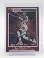 DAMIAN LILLARD 2016-17 HOOPS TEAM LEADERS HOLO GOLD /10 #28 TRAIL BLAZERS Q7035