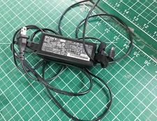 Sony Vaio SVE14A Series AC Power Adapter 65W 19.5V 3.3A VGP-AC19V48 ADP-65UH A