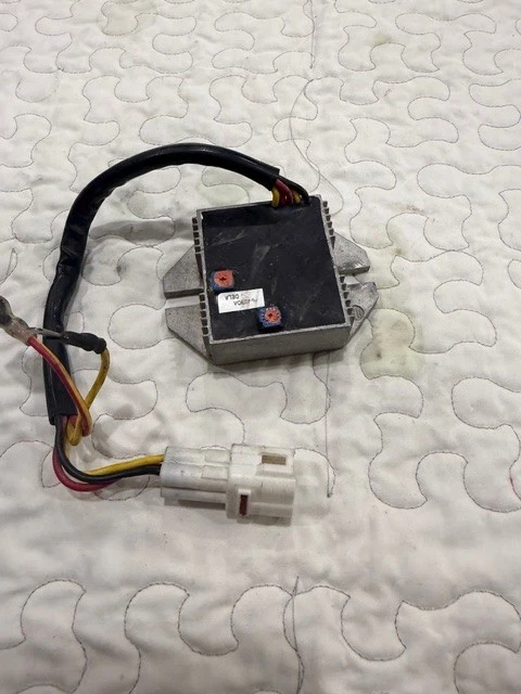 Trail Tech 130W DC Regulador Rectificador + Relé – 06 KTM 525 525XC RFS Foto 4 de 4