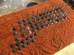 2.25 & 1.90 426 Hemi Engine Valves LOT - For Cylinder Heads Mopar Dodge Plymouth