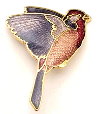 WM Spear Design 1986 Bird Pin Flying Finch Sparrow Gold Tone Enamel Brooch VTG