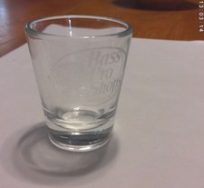 SHOT GLASS--BASS PRO SHOP 2,50" WYSOKIE PRZEZROCZYSTE SZKŁO SHOT GLASS