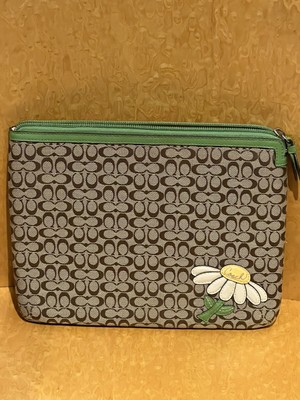 COACH Daisy Applique Universal Tablet Sleeve Cover VERY RARE NWOT
