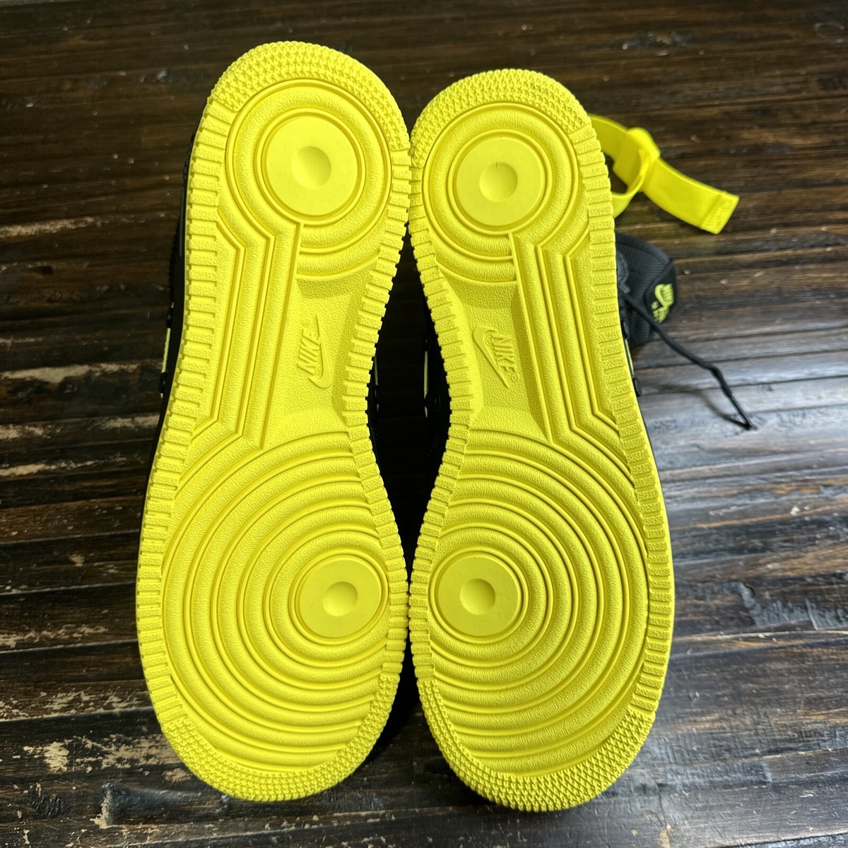 Nike SF Air Force 1 HIGH Black And Dynamic Yellow 2018 MENS 