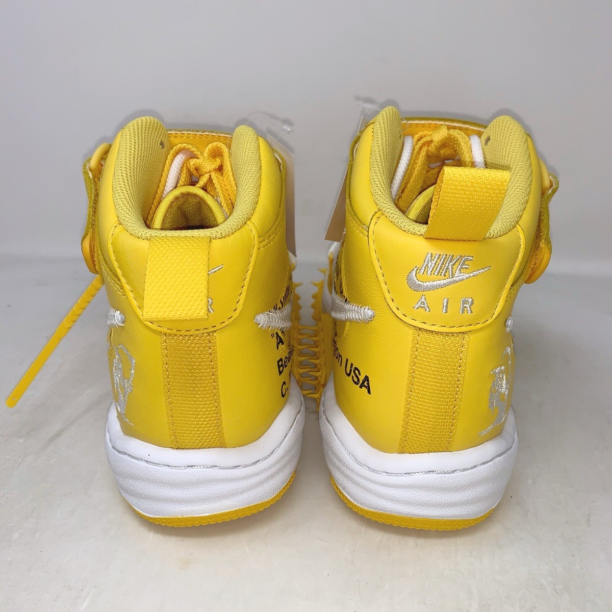 Size 10.5 - Nike Off-White x Air Force 1 SP Leather Mid