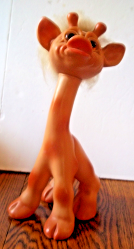 Vintage 1960’s Thomas DAM GIRAFFE TROLL White Hair Amber Eyes Doll 11" Rare - Picture 2 of 7