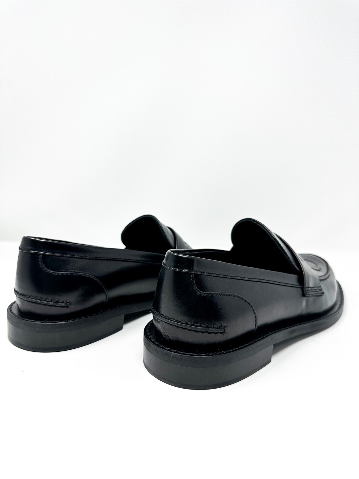 JW Anderson Men's Logo Moc Toe Loafer Black 10 US / 43 EU $750