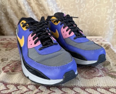 Nike Air Max 90 QS Low ACG Youth Size: 5.5 Multi Color Sneaker CT9630-500  2019