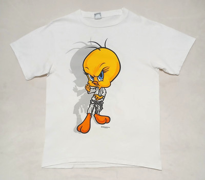 Vintage Tweety Bird T-Shirt L Karate Breakthrough Rare 1997 Warner Bros. Cartoon