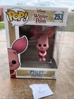 Funko Pop Disney - Piglet (253) - Disney's Winnie the Pooh