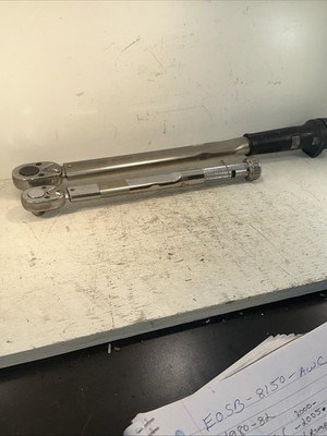 Lot Of 2 Hardly Used  TOHNICHI Torque Wrench QL200N, 900QL 1/2  Drive Tools