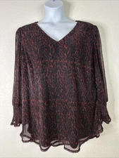 Cato Womens Plus Size 22/24 (2X) Red Animal Print Crinkle V-neck Top Long Sleeve