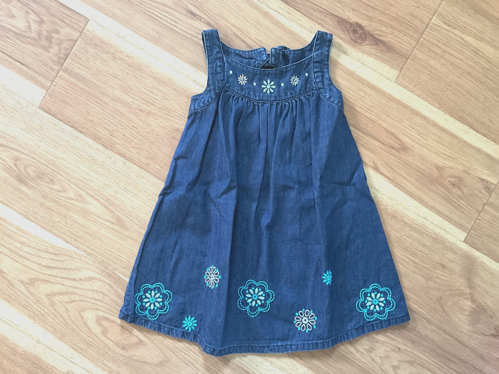 Gymboree Baby Girl Summer Dress Size 12/18 Months
