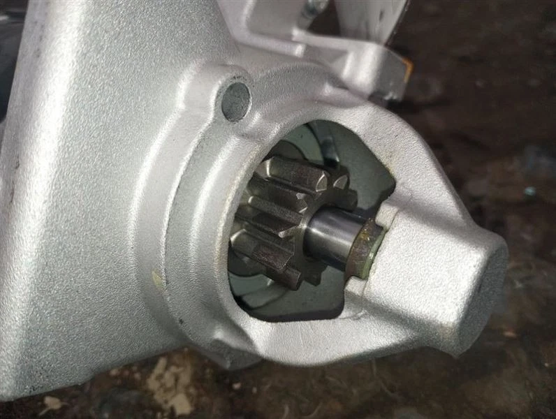 2022 GMC Savana 3500 Starter Motor 2627378 - Image 2 of 4